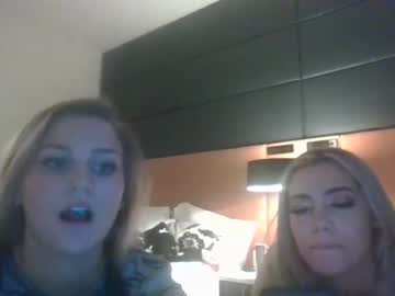 mamacassii live cams all day