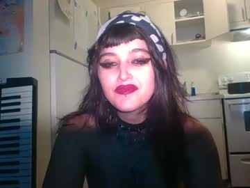 dahliadeathslut live cams all day