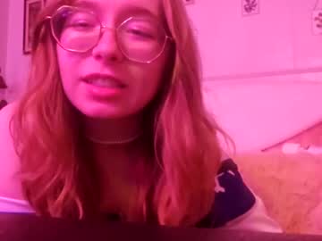 luckylychee live cams all day