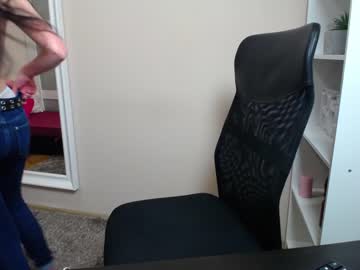 mia_sis live cams all day