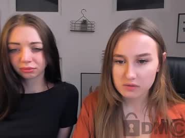 babyhannaelle live cams all day