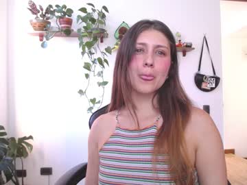 littlelaksmi live cams all day