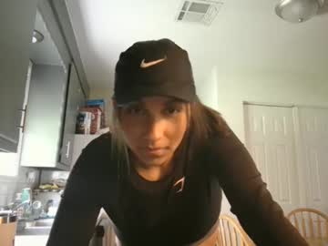 bgsubmgrl live cams all day
