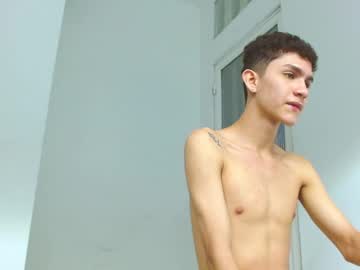 noah_tyler_ live cams all day