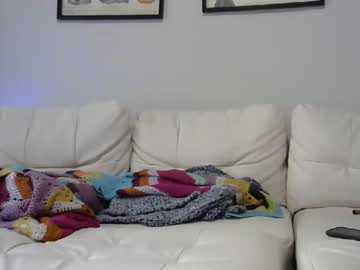 bigboootycouple26 live cams all day