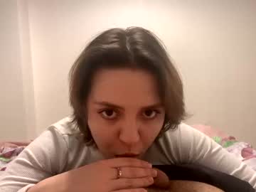 holldydolly18 live cams all day