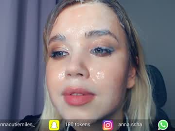 annacutiemiles_ live cams all day