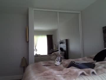 kiravixen live cams all day