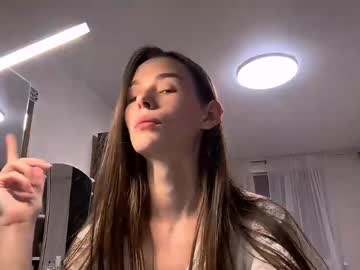 fannygilbertson live cams all day