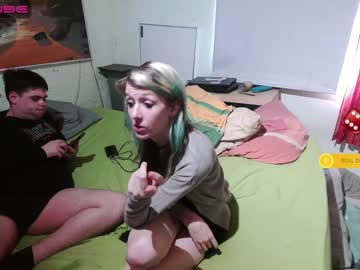 xevoxschlumpf live cams all day