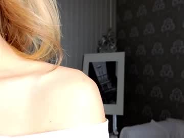 chocolate_berries live cams all day