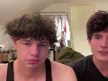 tombro1022 live cams all day