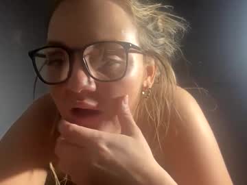 snackonsophie live cams all day
