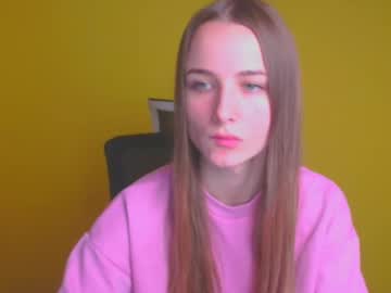 milly_liss live cams all day