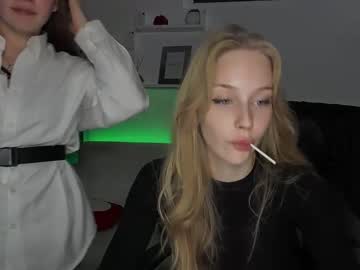 sarahwelddy live cams all day