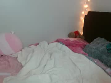 angelinasnoww live cams all day