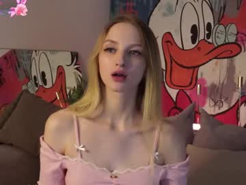 aurorablondi live cams all day