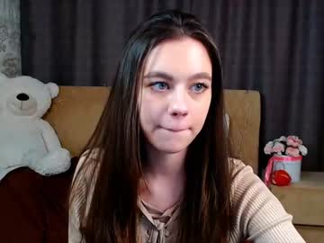 feral_flowerr live cams all day