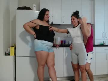 maya_and_guests live cams all day