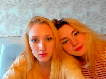 monica_small live cams all day