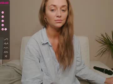 olivia_argent_69 live cams all day