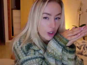 christinasiemone live cams all day