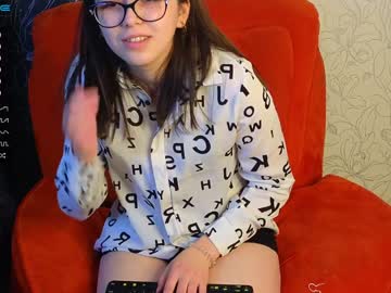 gwengoodhart live cams all day