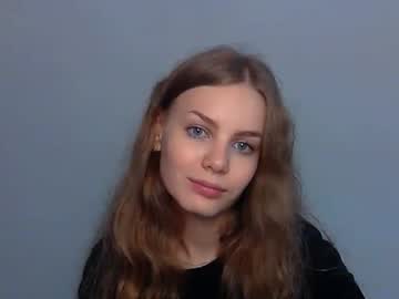 cinnamonbun__ live cams all day