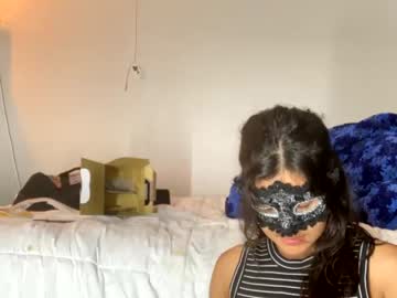 silkysidney live cams all day