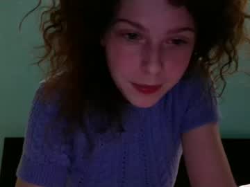 maeluna33 live cams all day
