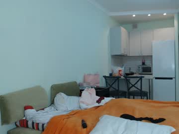 slyme_ live cams all day