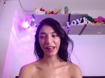 lucy_fernandez live cams all day