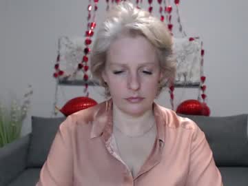 dianabakers live cams all day