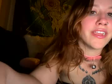 lucylabellum live cams all day