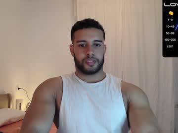 izaak_lover live cams all day