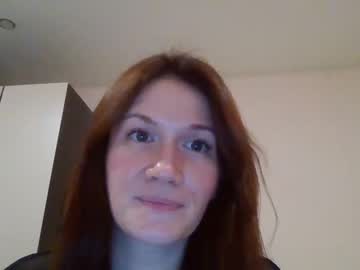 angelinafox1 live cams all day