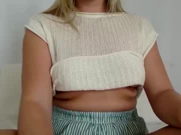 innocentblonde789 live cams all day