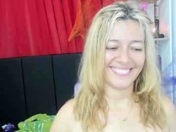 daniela_giraldo87 live cams all day