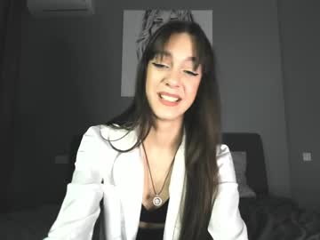 elli_lourence live cams all day