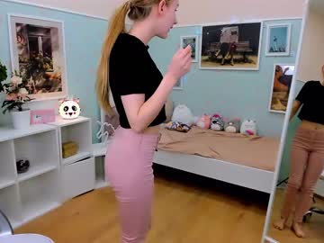 ashley_nilsson live cams all day