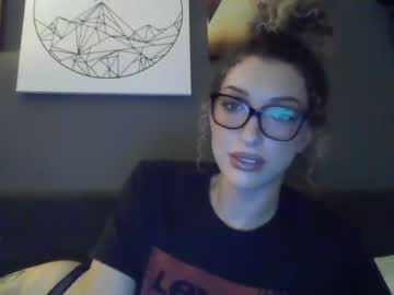 h0neylem0n live cams all day