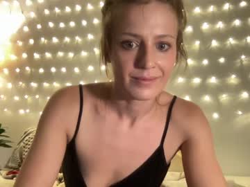 littleladylaceyxoxo live cams all day
