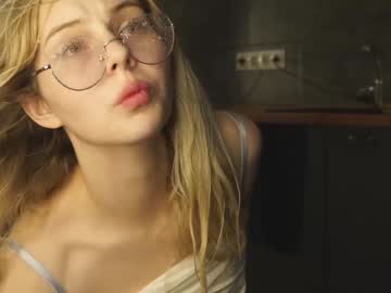 ellizabetta live cams all day