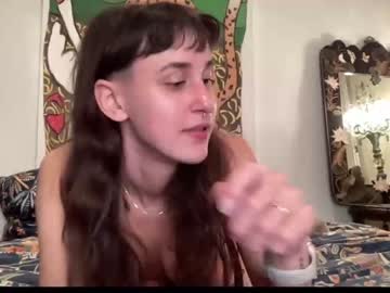 skinnybitch4211 live cams all day