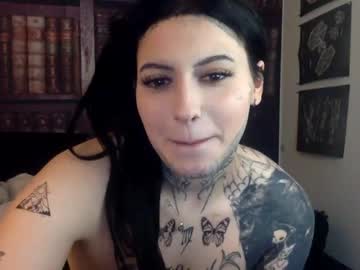 goth_thot live cams all day