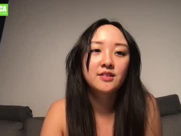 yourlilylee live cams all day